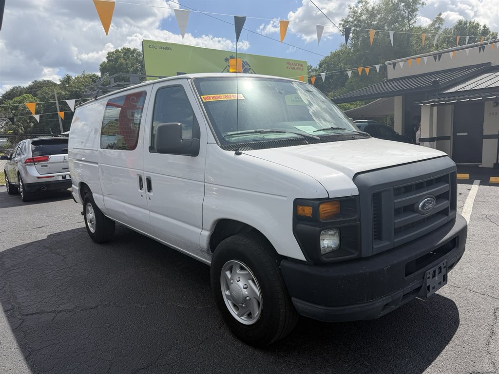 2013 Ford E-Series E-250 Van's photo