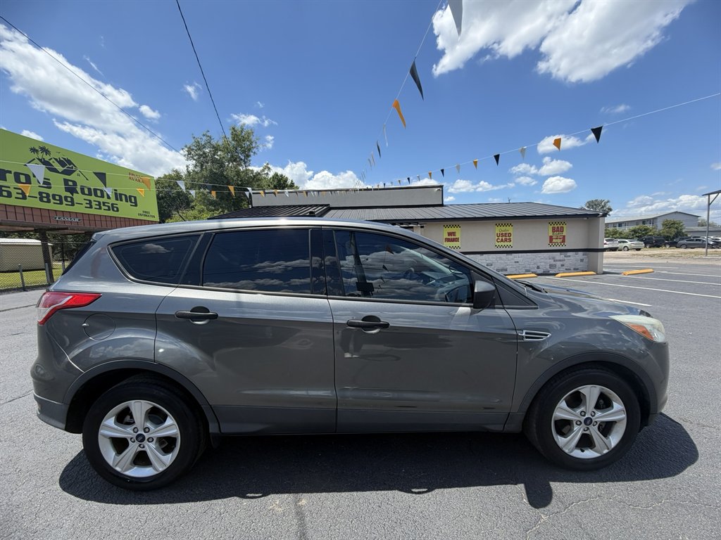 2014 Ford Escape S's photo