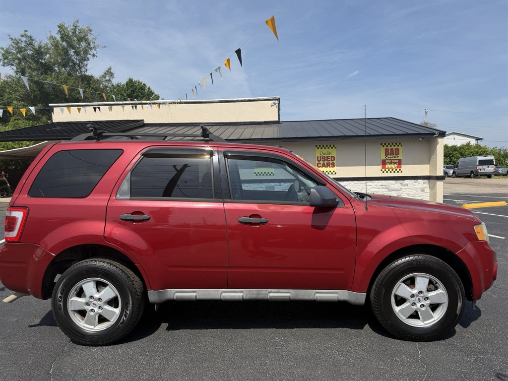 2009 Ford Escape XLT 2.5L's photo